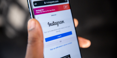 Instagram Closes Sensitive Topics for Underage Users